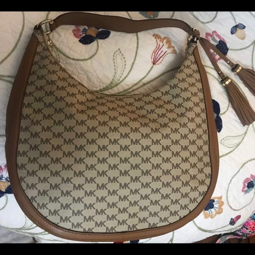 NWOT Authentic Michael Kors